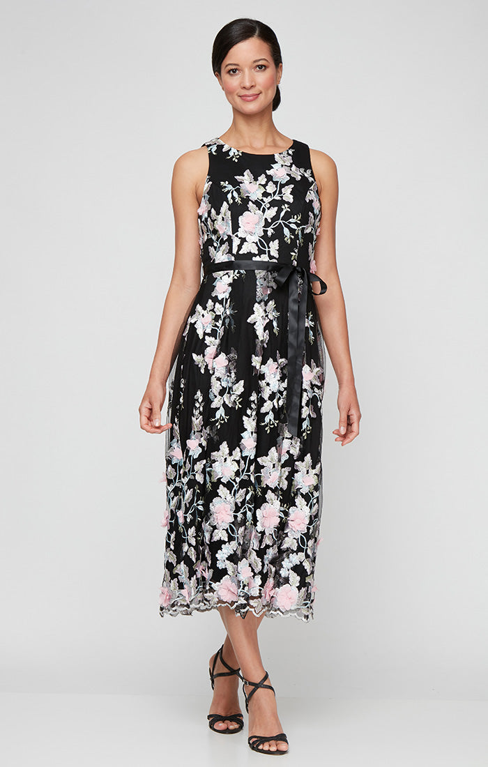 Petite - Midi Embroidered Sleeveless Dress with Scallop Hem Detail and Tie Belt