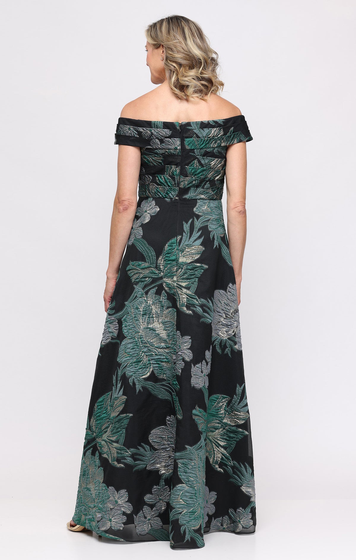 black / green