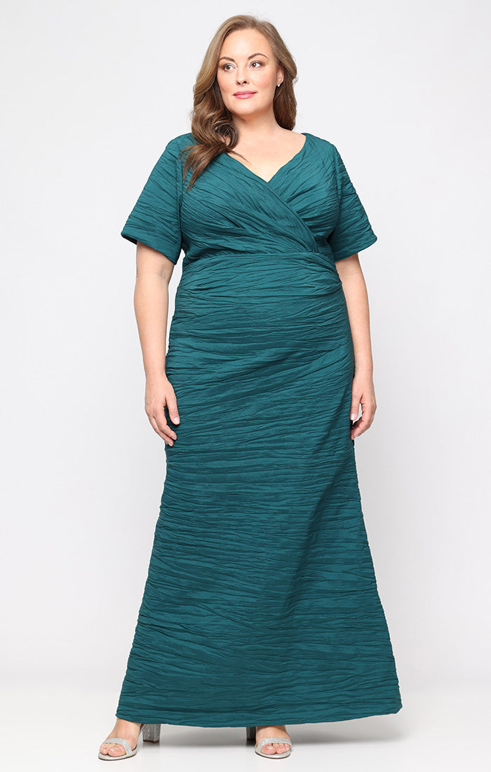 Alex Evenings Plus Size Long Crinkle Stretch Taffeta Dress - Emerald Green