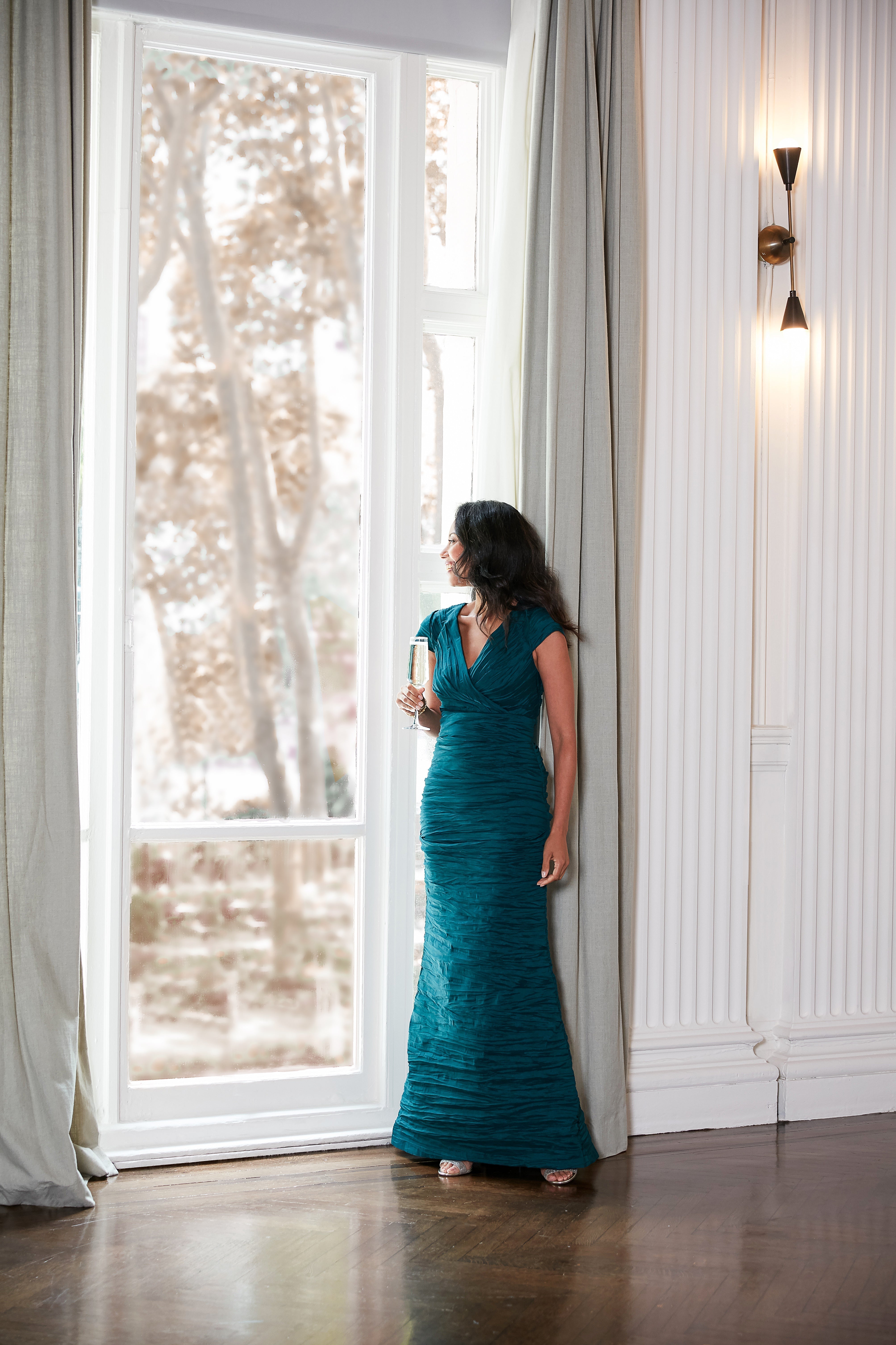 How to Dress for Formal Banquets & Galas: Expert Tips for Elegant Eveningwear