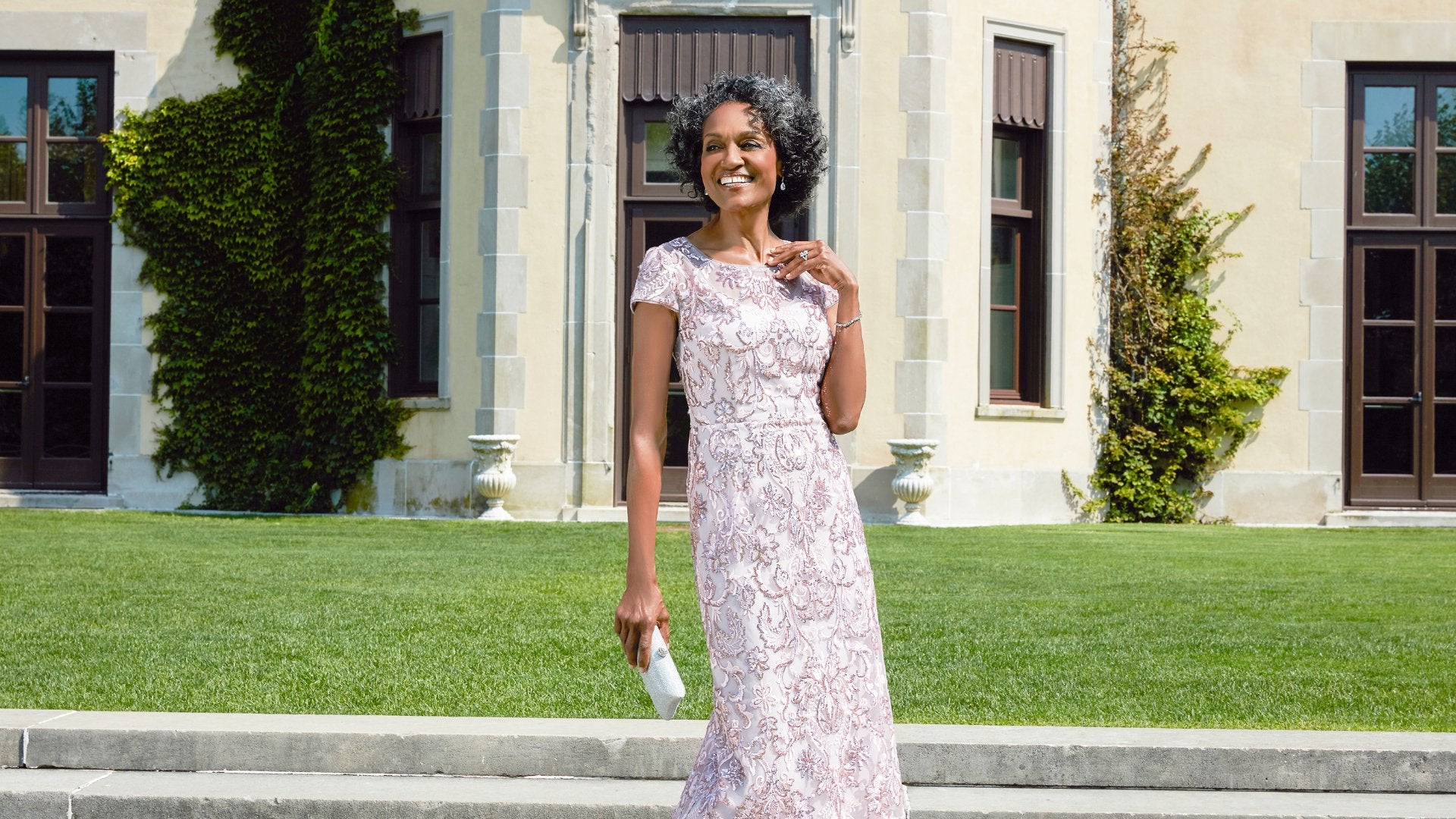 Top 5 Mother of the Bride Trends for 2023 - alexevenings.com