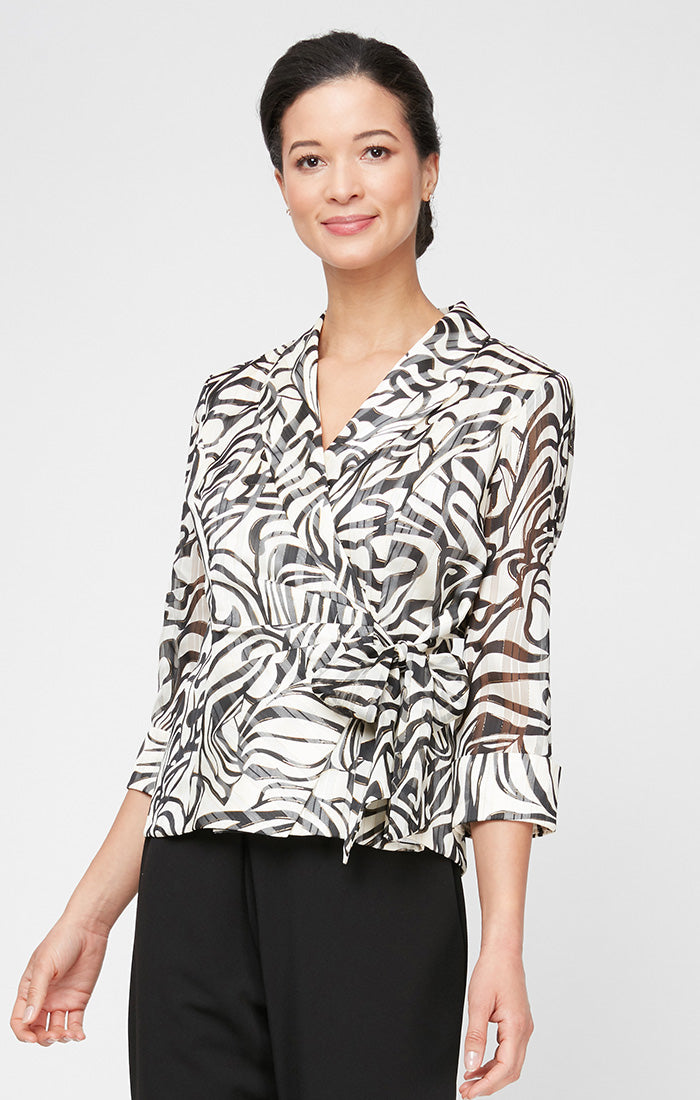 Plus 3/4 Sleeve Printed Side Closure Blouse with Collar