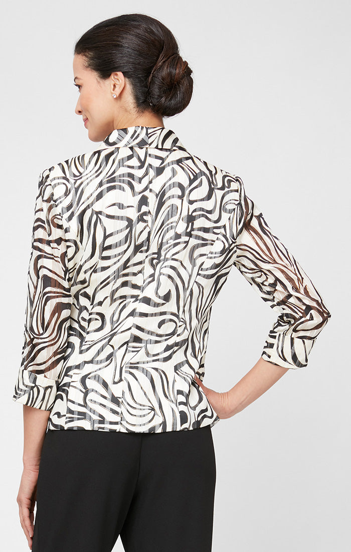 Plus 3/4 Sleeve Printed Side Closure Blouse with Collar