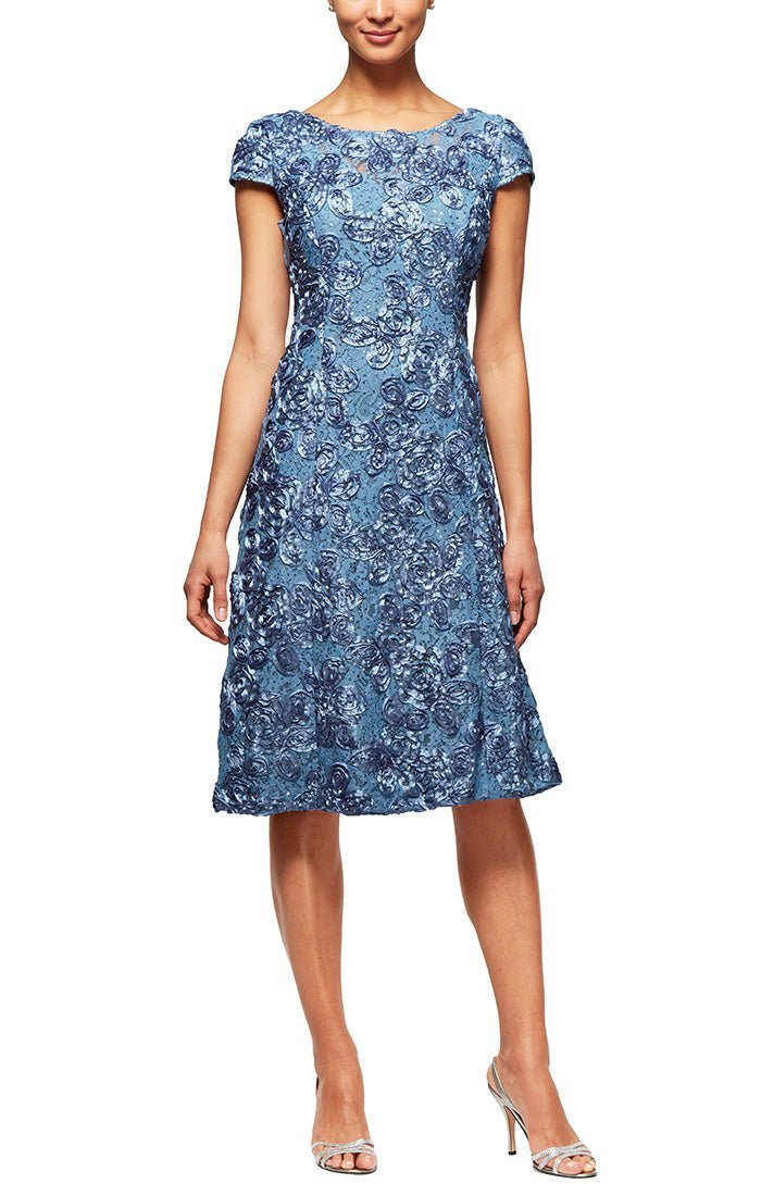 Regular Cocktail Dress in Rosette Lace with Cap Sleeves