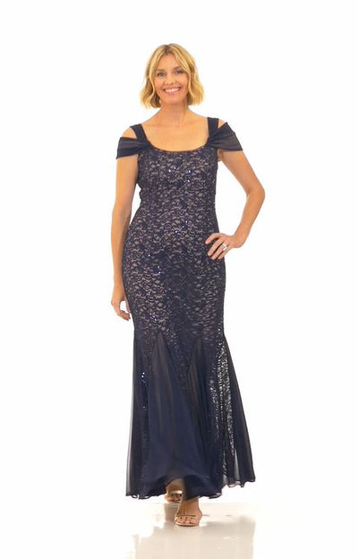 Regular - Lace Fit & Flare Cold Shoulder Dress Regular - Lace Fit & Flare Cold Shoulder Dress
